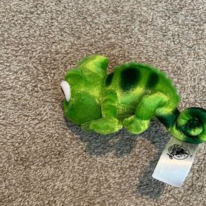 Disney Tangled Pascal Shoulder Buddy